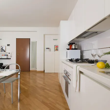 Housmart Nazario Sauro 15 Boloňa