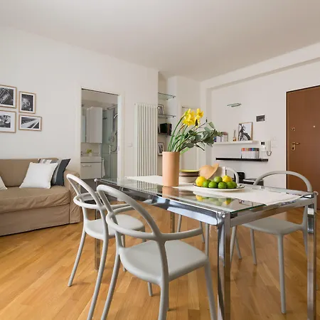 Housmart Nazario Sauro 15 Apartman Bologna