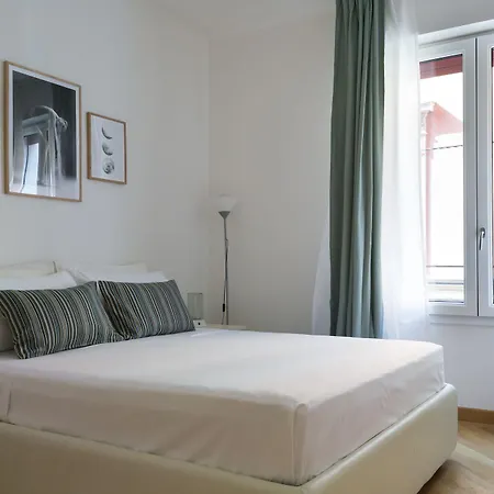 Housmart Nazario Sauro 15 *