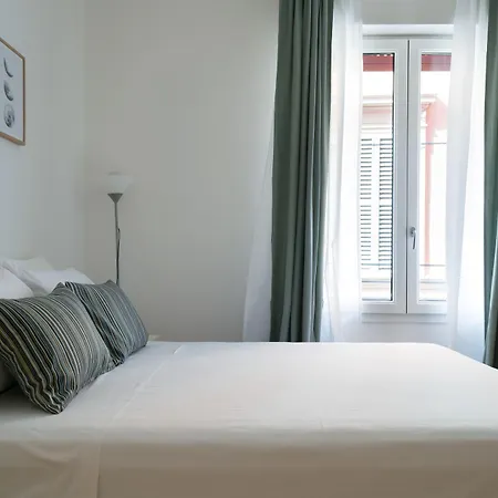 Housmart Nazario Sauro 15 *