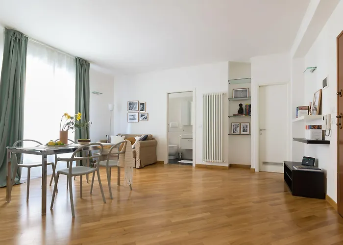 Housmart Nazario Sauro 15 Daire