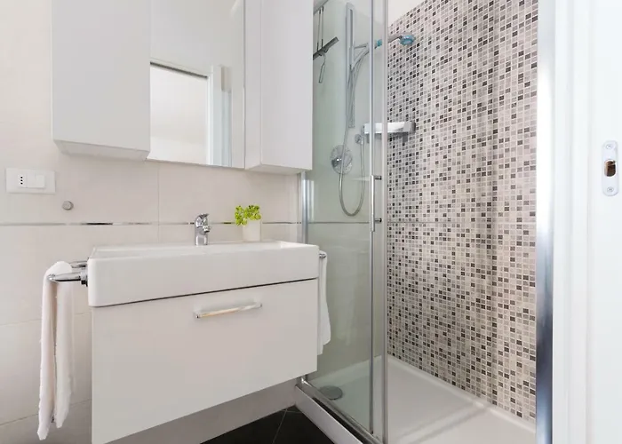 Housmart Nazario Sauro 15